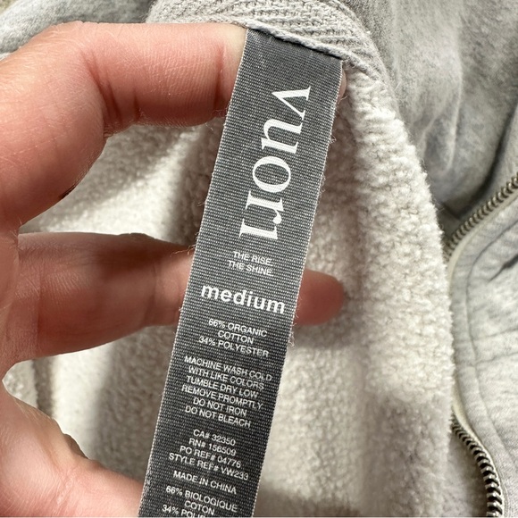 Vuori Women’s Organic Cotton Restore Half Zip Pullover in Light Heather Grey M - Picture 11 of 14